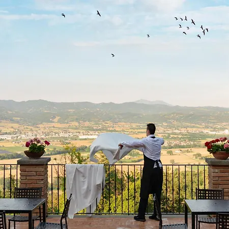 Hotel Borgo Di Celle Città di Castello