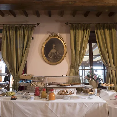 Hotel Borgo Di Celle 4*