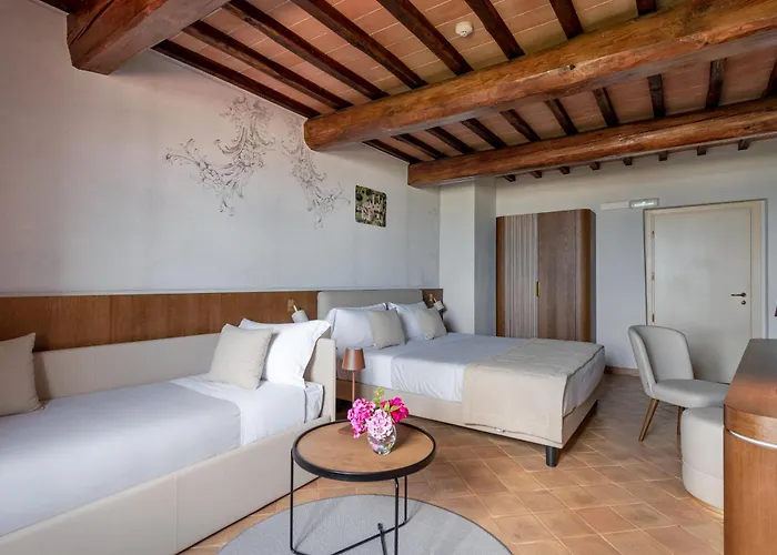 Hotel Borgo Di Celle 4*